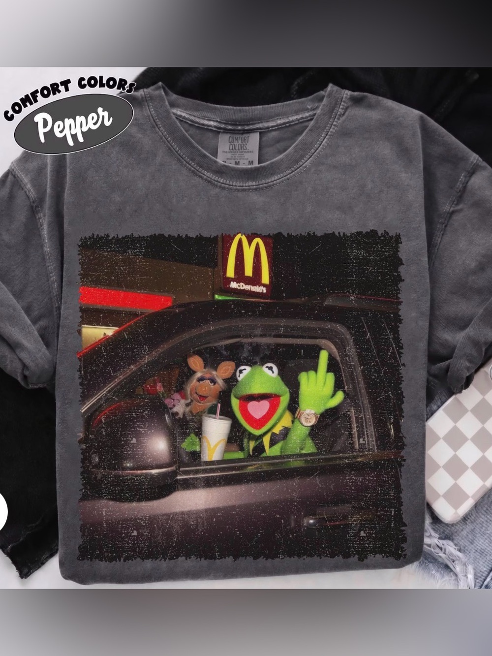Comfort Colors Disney Muppets Funny Kermit The Frog and Miss Piggy Tee